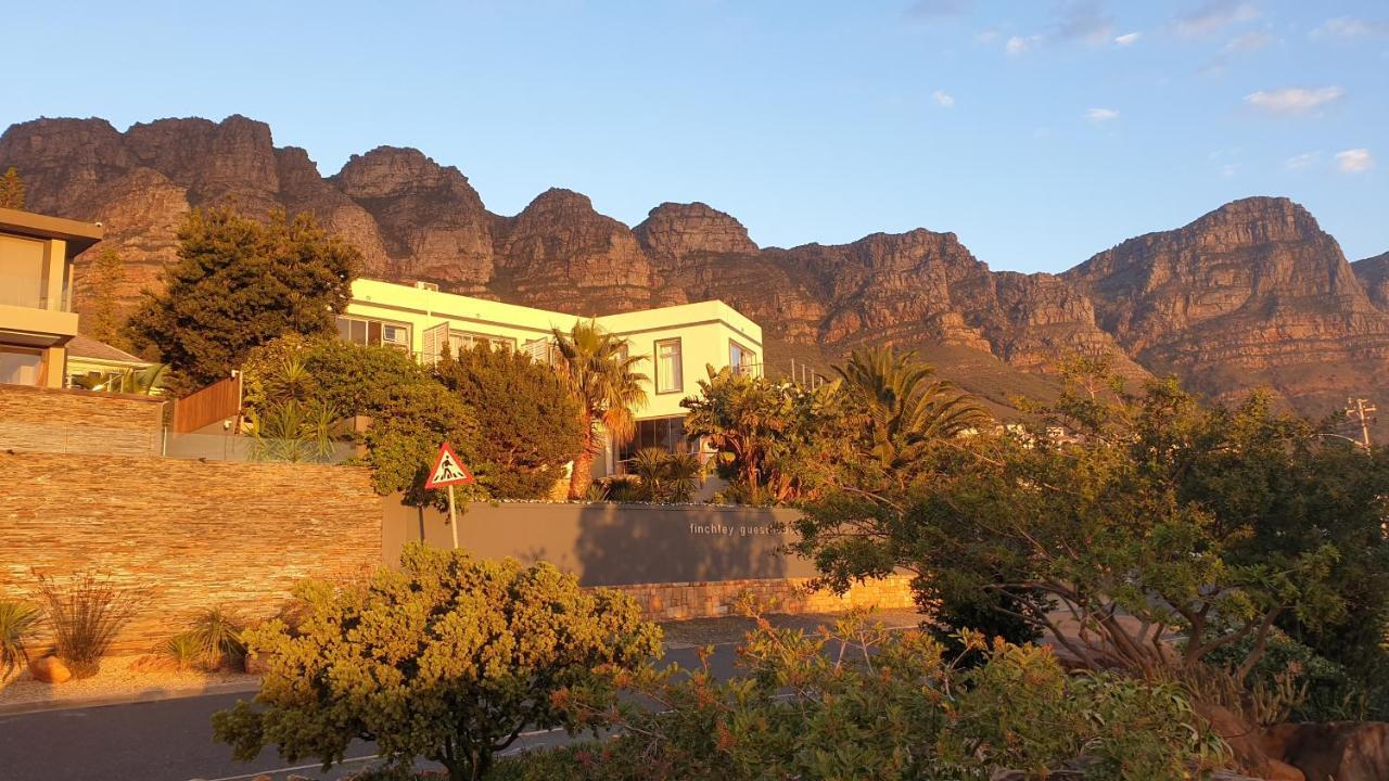 Finchley Guesthouse In Camps Bay Cape Town Bagian luar foto