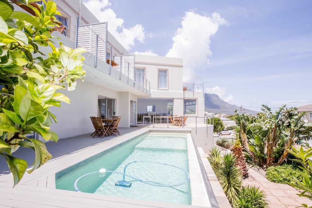 Finchley Guesthouse In Camps Bay Cape Town Bagian luar foto
