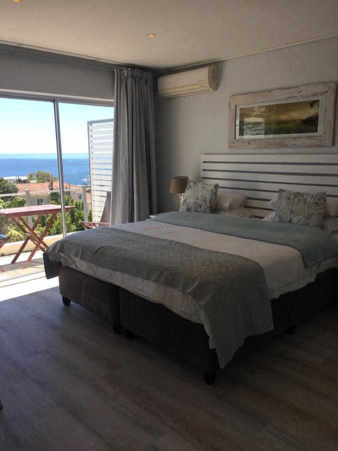Finchley Guesthouse In Camps Bay Cape Town Bagian luar foto
