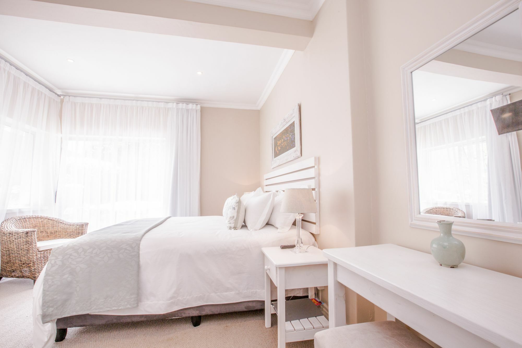 Finchley Guesthouse In Camps Bay Cape Town Bagian luar foto