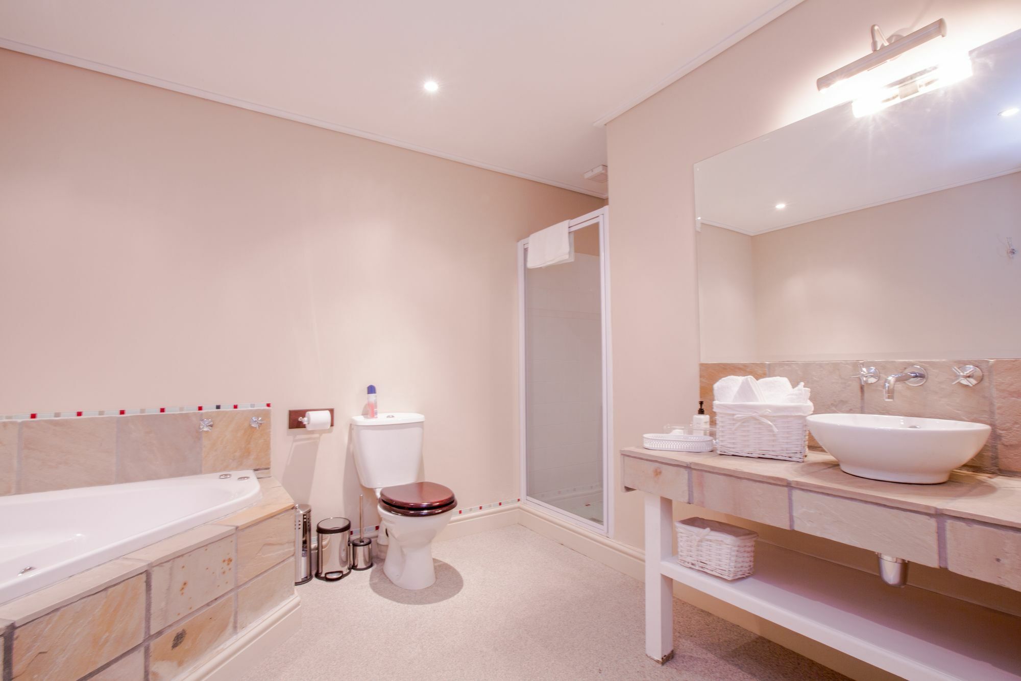 Finchley Guesthouse In Camps Bay Cape Town Bagian luar foto